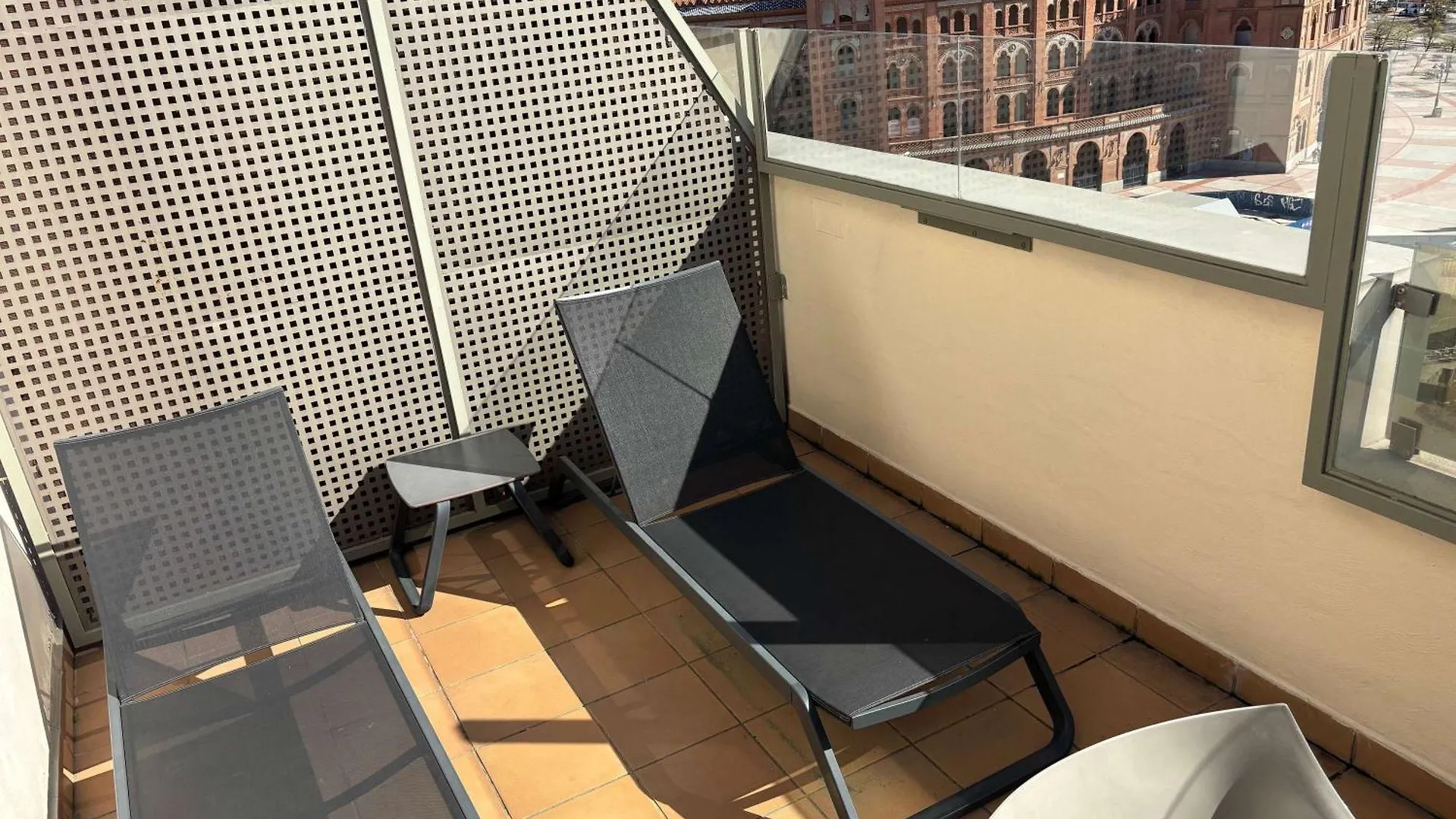 Ibis Madrid Centro Las Ventas 2*,